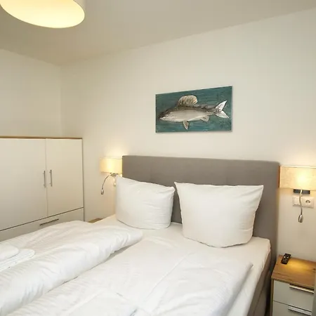 Rex Rugia Fewo15-1 Mit Schwimmbad Und Saunanutzung Im Ahoi-erlebnisbad Sellin * ロープベ