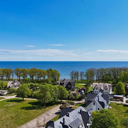 Rex Rugia Fewo15-1 Mit Schwimmbad Und Saunanutzung Im Ahoi-erlebnisbad Sellin ロープベ