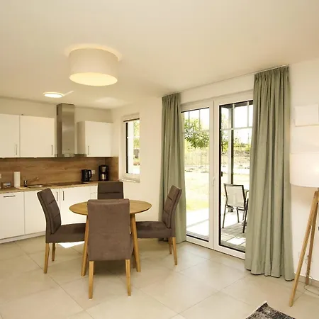 Rex Rugia Fewo15-1 Mit Schwimmbad Und Saunanutzung Im Ahoi-erlebnisbad Sellin