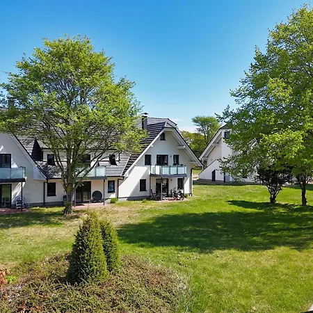 Apartment Rex Rugia Fewo15-1 Mit Schwimmbad Und Saunanutzung Im Ahoi-erlebnisbad Sellin Lobbe