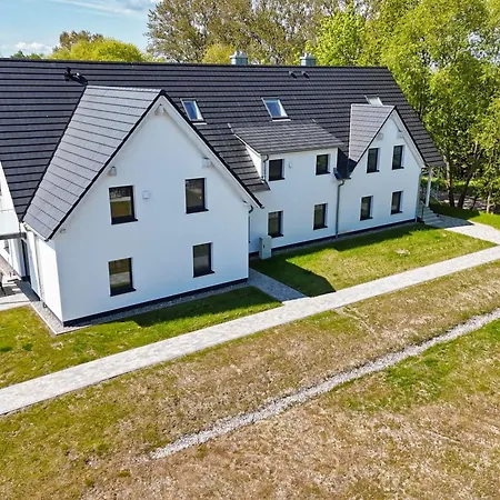 Rex Rugia Fewo15-1 Mit Schwimmbad Und Saunanutzung Im Ahoi-erlebnisbad Sellin